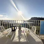 - Un Reveil Face A La Pour Ce Au Charme Rustique - Du Pigeonnier Royan