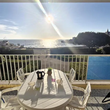 Appartement Royan - Un Réveil Face à La Pour Ce Au Charme Rustique - Du Pigeonnier *