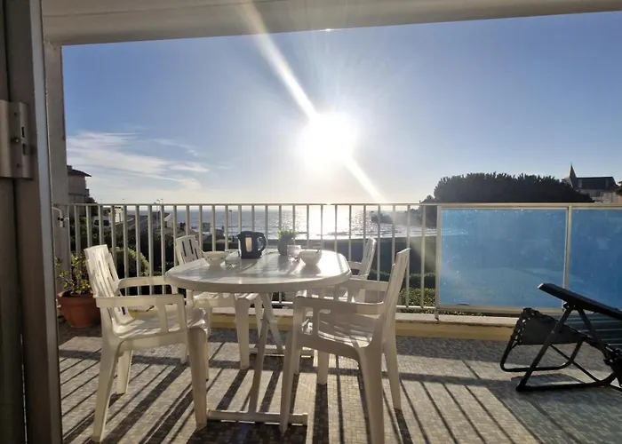 - Un Reveil Face A La Pour Ce Au Charme Rustique - Du Pigeonnier Apartment *